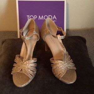 Rose Gold, Formal, Strappy Heel Dress Shoe-Size 6